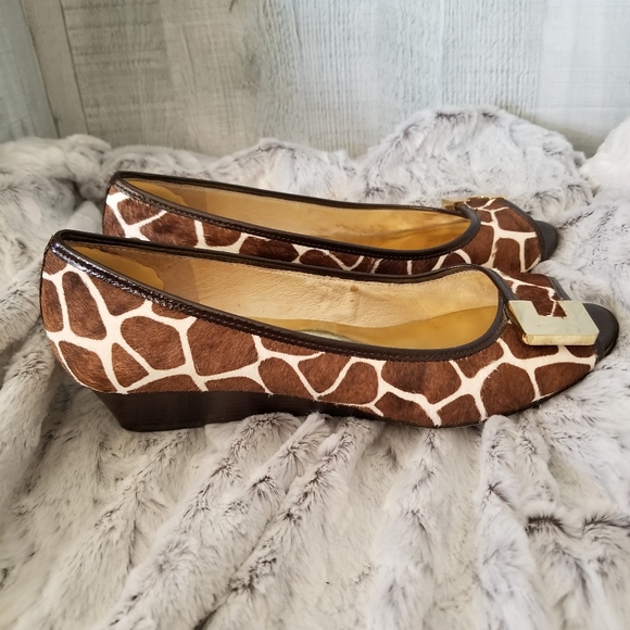 Michael Kors Beverly Demi Wedge Cow Hair Giraffe Print Peep Toe Slip-On Sz 9 - Picture 4 of 14